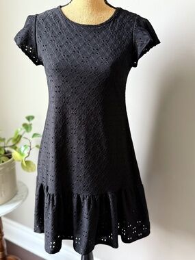Brit & Bri Black Stretch Eyelet Ruffle Mini Dress - Lined - Size Small